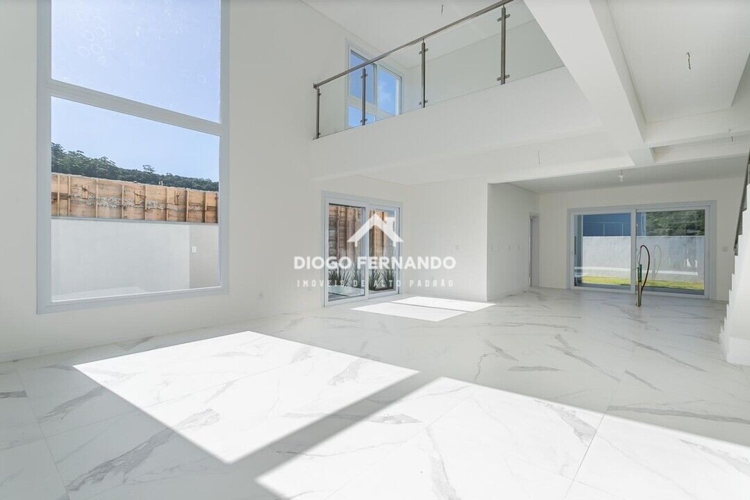 Casa à venda com 4 quartos, 360m² - Foto 16