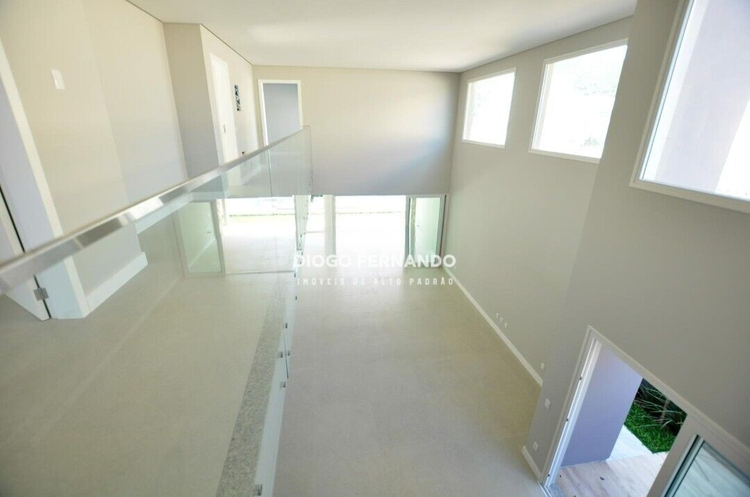 Casa de Condomínio à venda com 4 quartos, 390m² - Foto 20