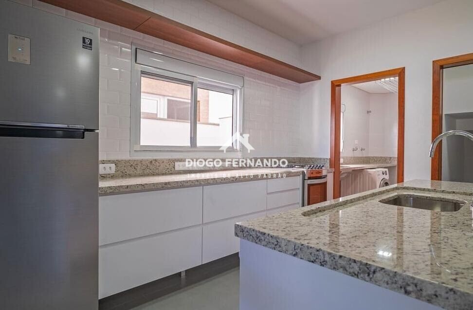 Casa de Condomínio à venda com 3 quartos, 250m² - Foto 18