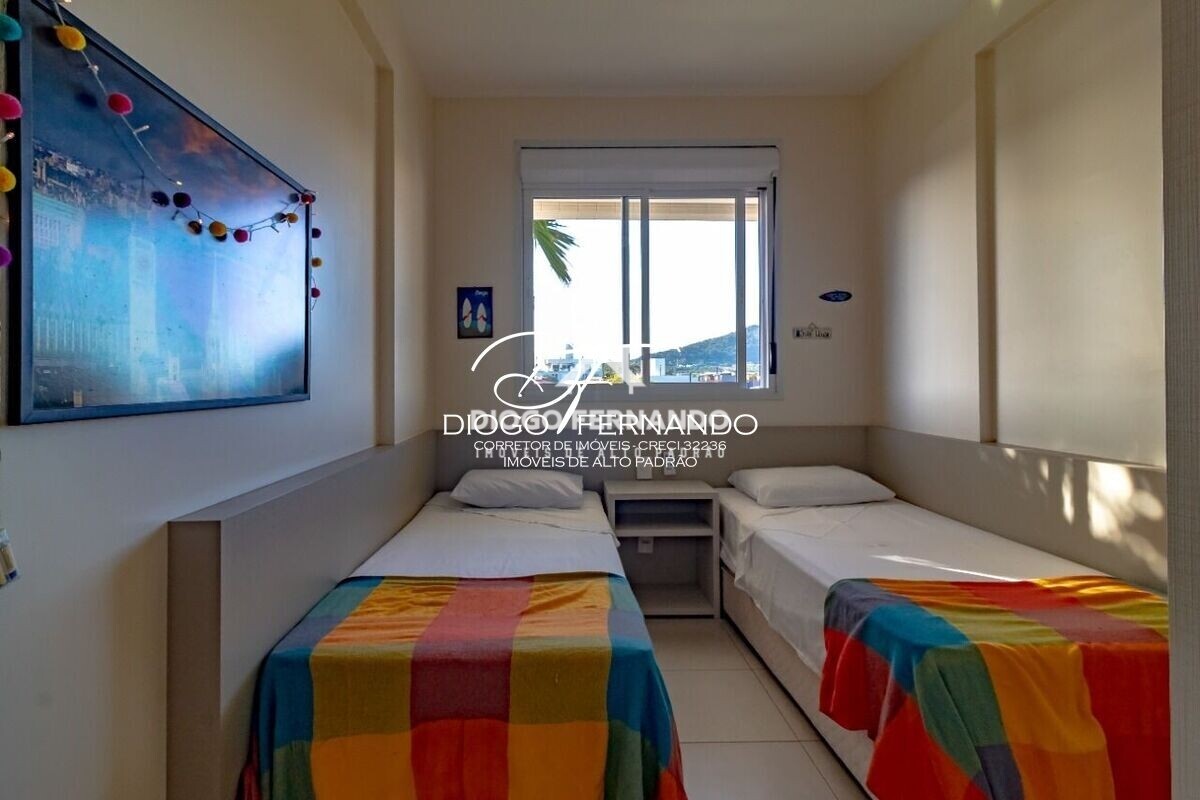 Apartamento à venda com 2 quartos, 72m² - Foto 1