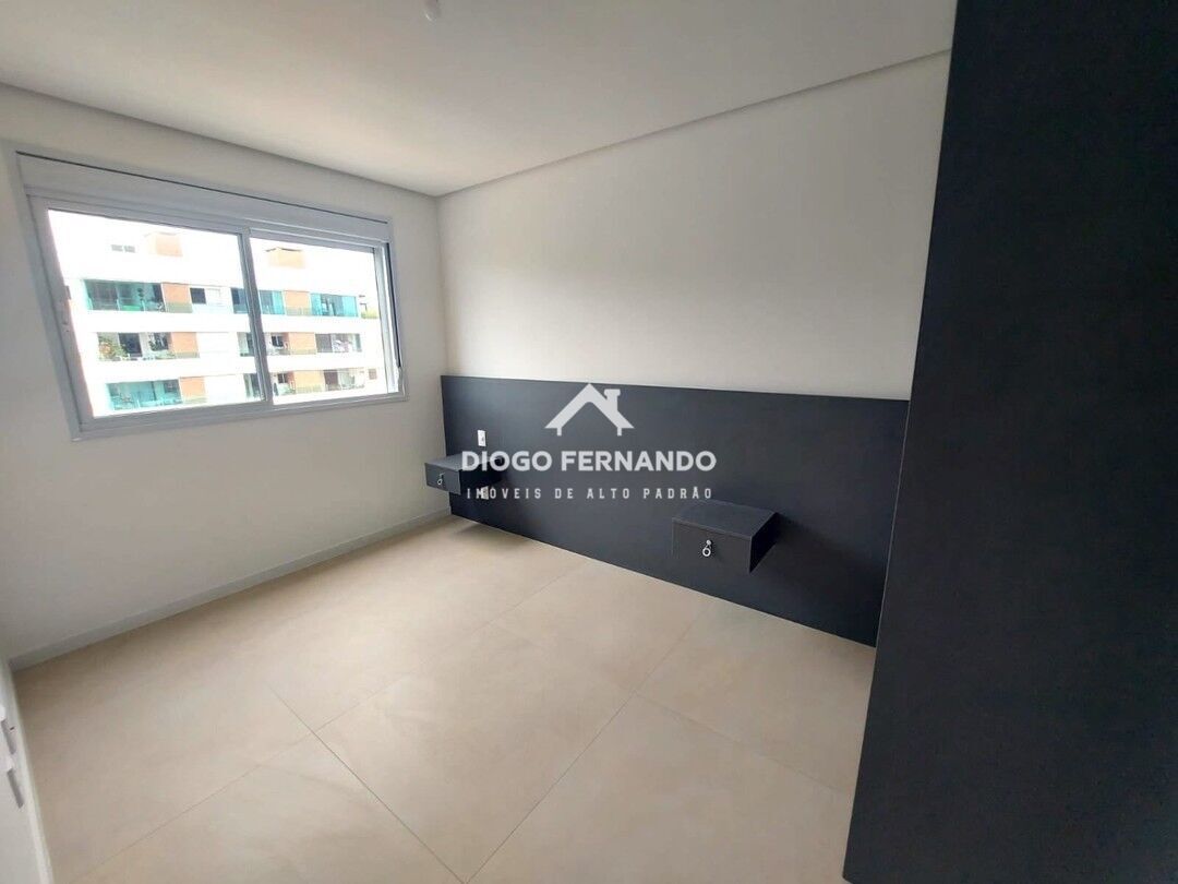 Apartamento à venda com 3 quartos, 124m² - Foto 17