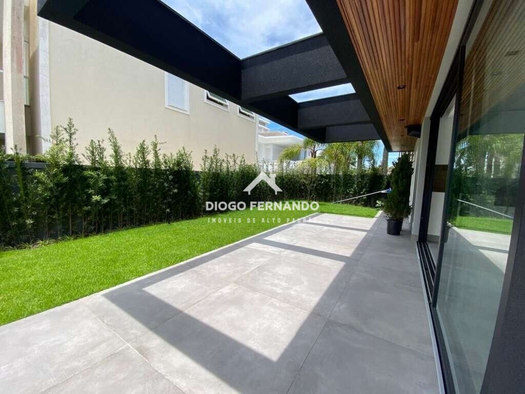 Casa à venda com 5 quartos, 542m² - Foto 4