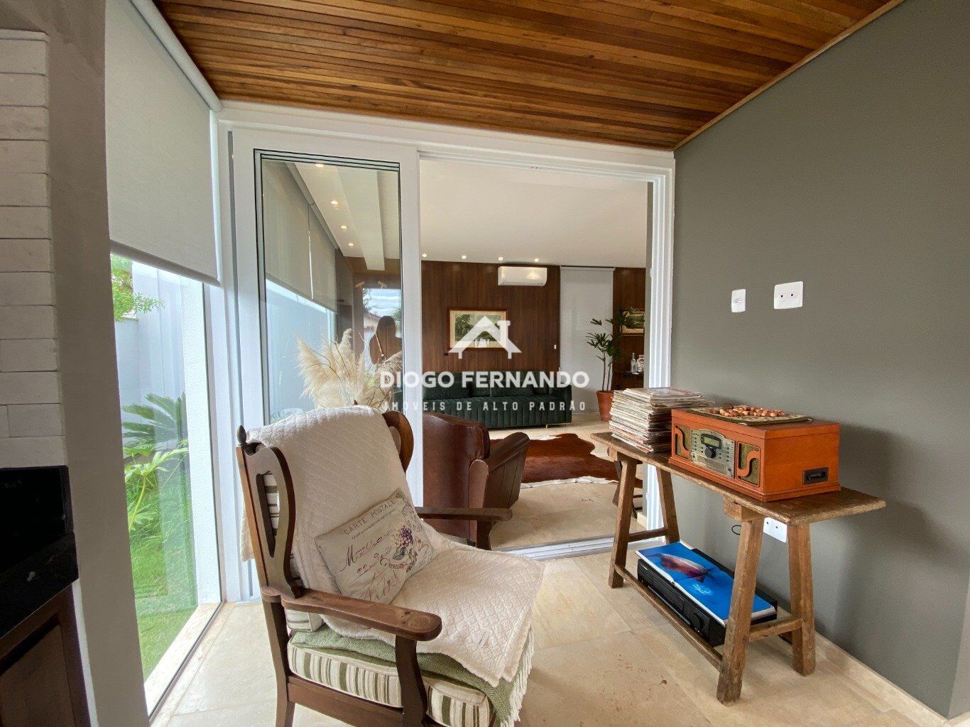 Casa, 4 quartos, 320 m² - Foto 15