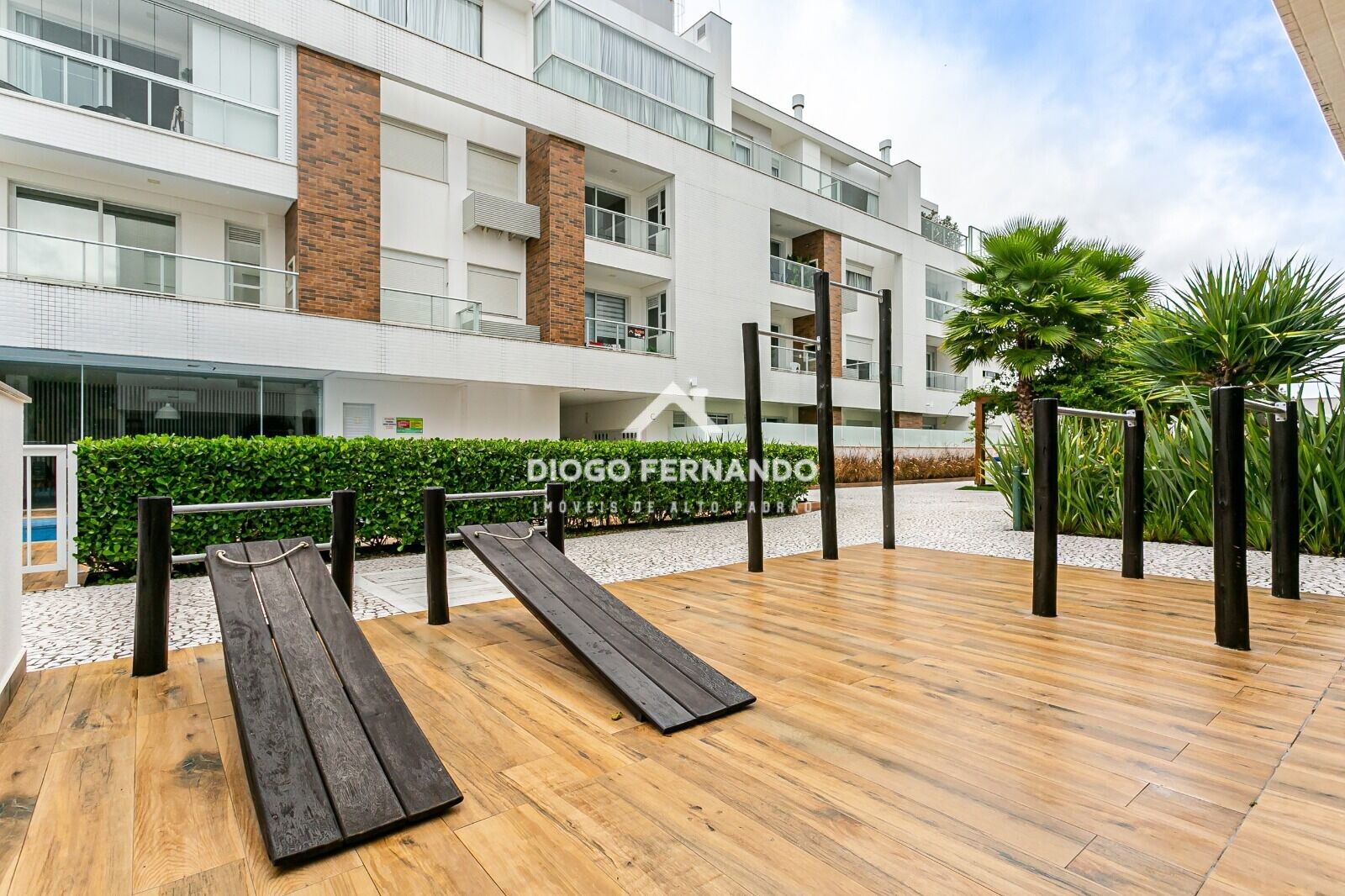 Apartamento à venda com 2 quartos, 76m² - Foto 6