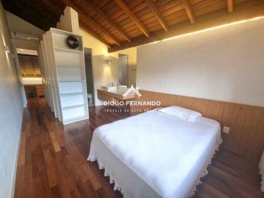 Casa à venda com 4 quartos, 360m² - Foto 15