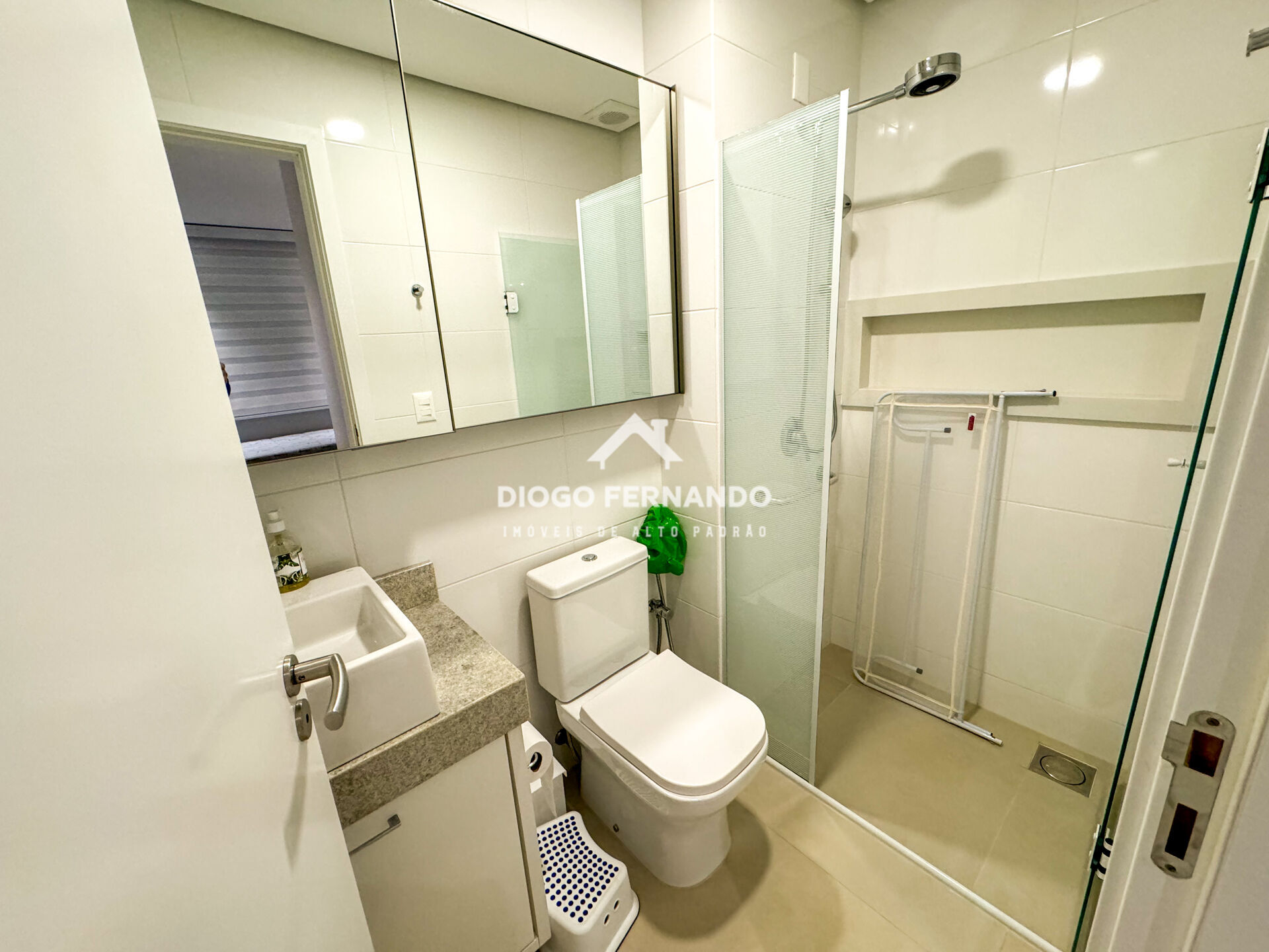 Apartamento à venda com 3 quartos, 157m² - Foto 10