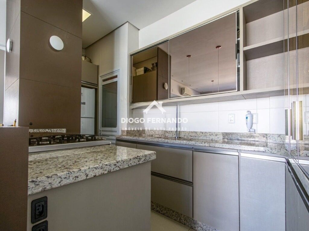 Apartamento à venda com 3 quartos, 139m² - Foto 10