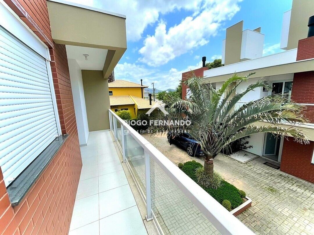 Casa de Condomínio à venda com 3 quartos, 144m² - Foto 1