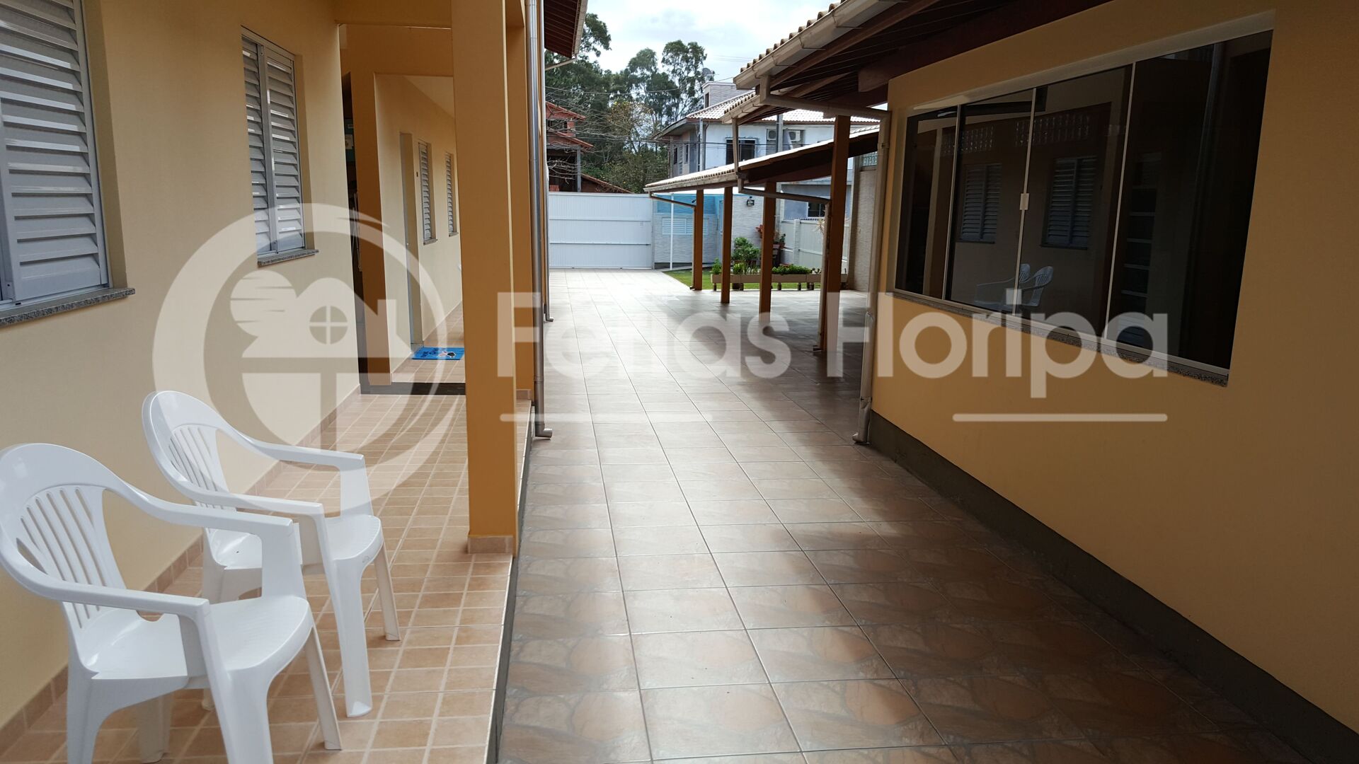 Apartamento para alugar com 2 quartos, 75m² - Foto 17