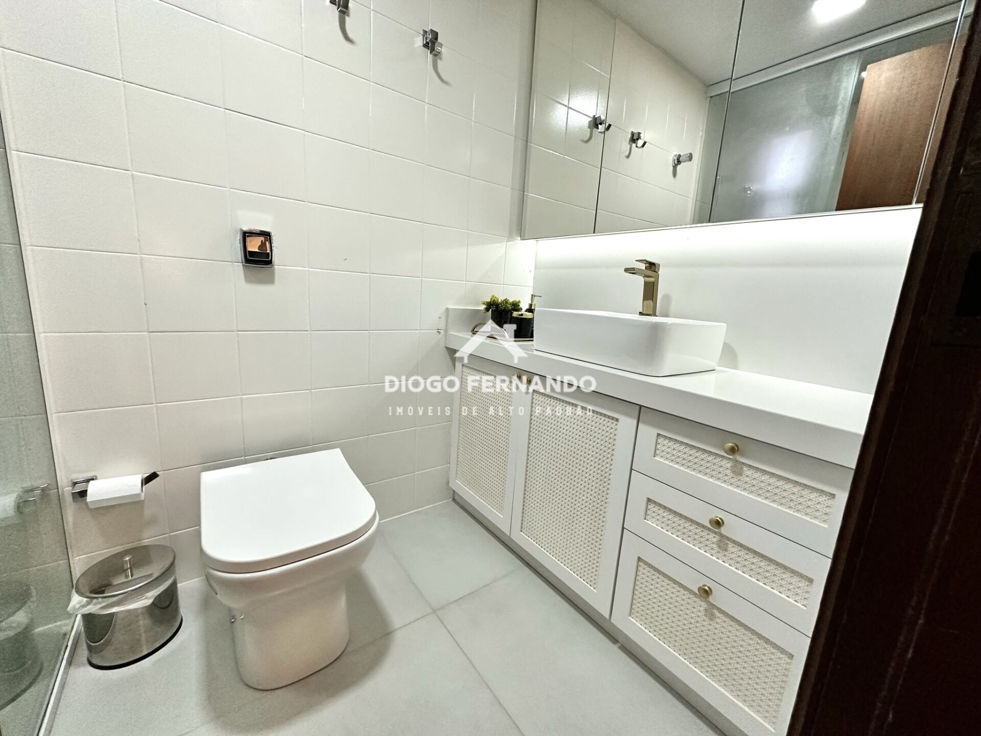 Apartamento à venda com 2 quartos, 76m² - Foto 15