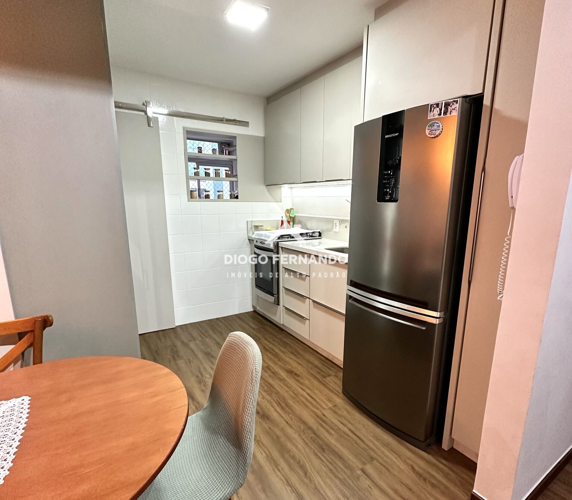 Apartamento à venda com 2 quartos, 76m² - Foto 6