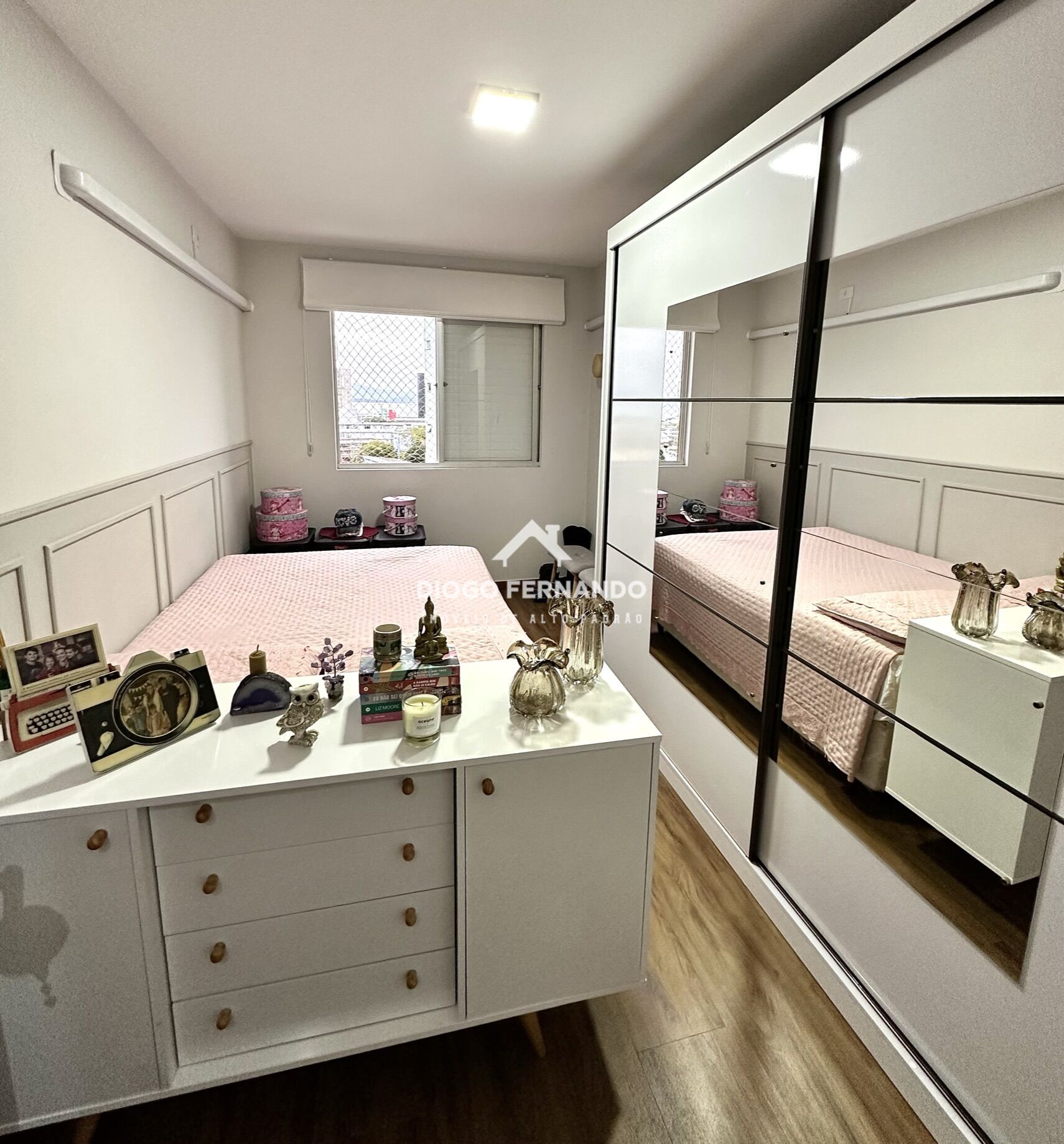 Apartamento à venda com 2 quartos, 76m² - Foto 10