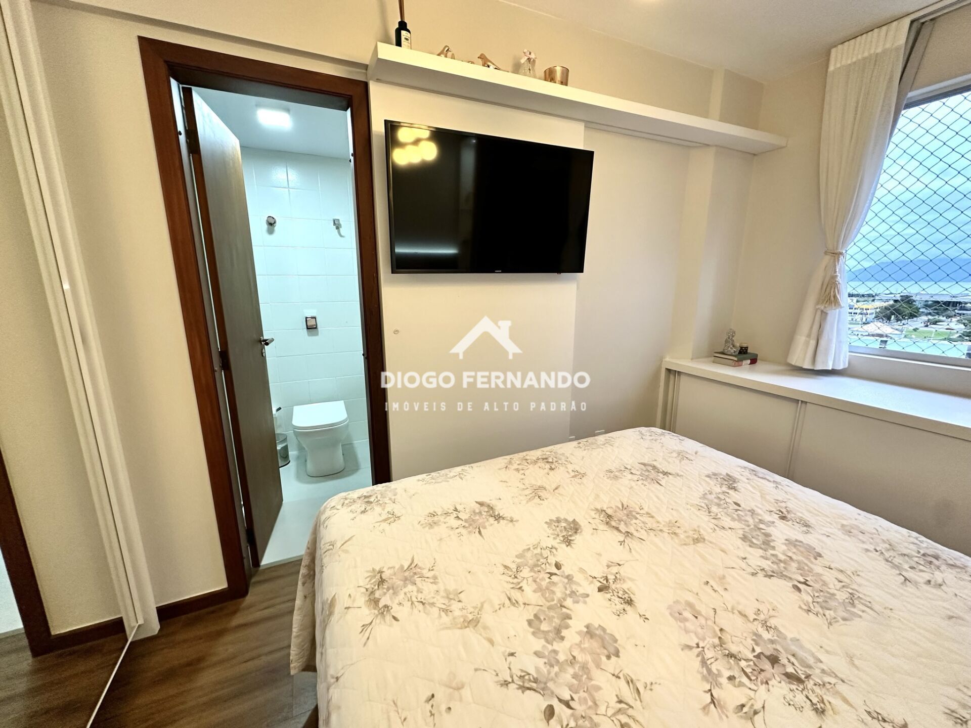 Apartamento à venda com 2 quartos, 76m² - Foto 9