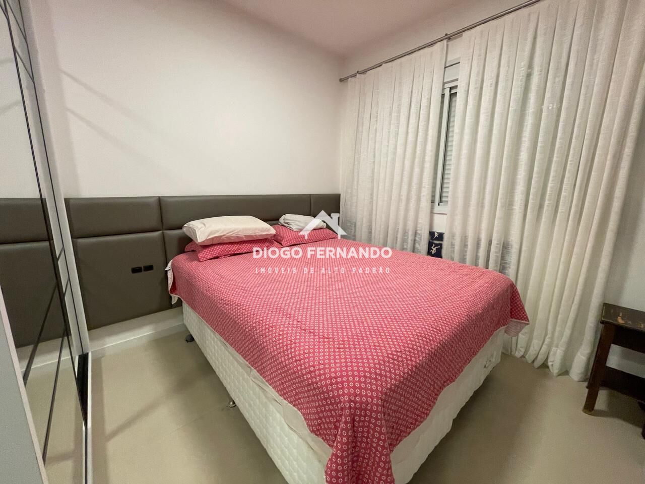 Apartamento à venda com 2 quartos, 76m² - Foto 11