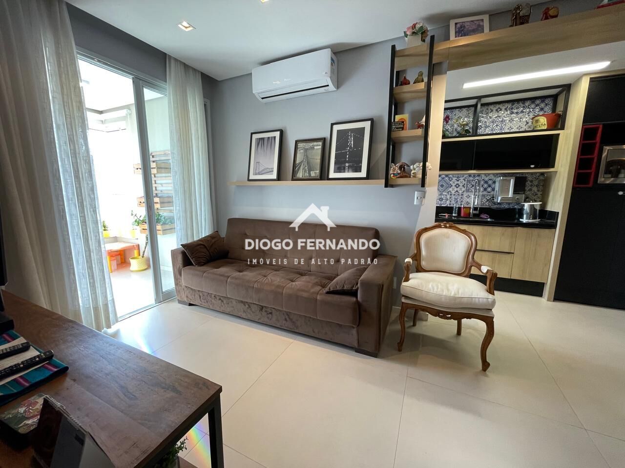 Apartamento à venda com 2 quartos, 76m² - Foto 6