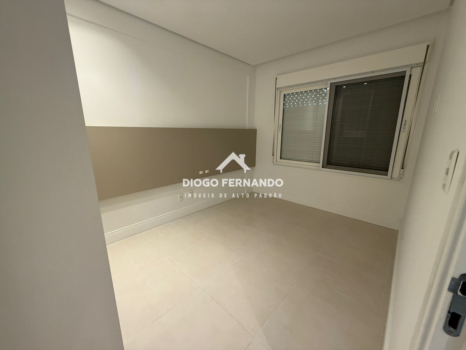 Apartamento à venda com 2 quartos, 92m² - Foto 10