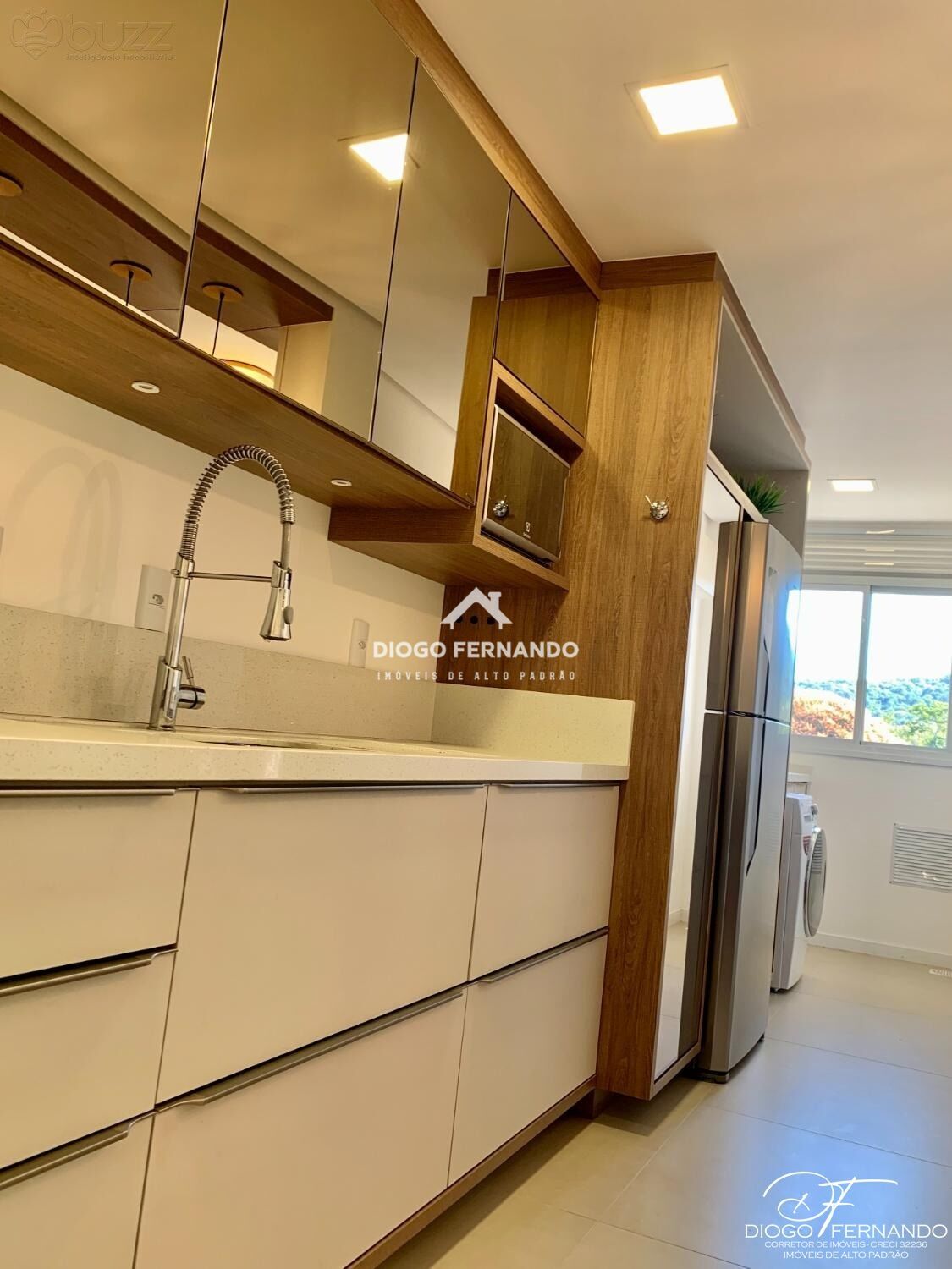 Apartamento à venda com 2 quartos, 73m² - Foto 4