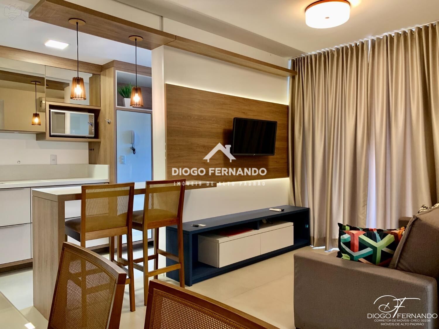 Apartamento à venda com 2 quartos, 73m² - Foto 1