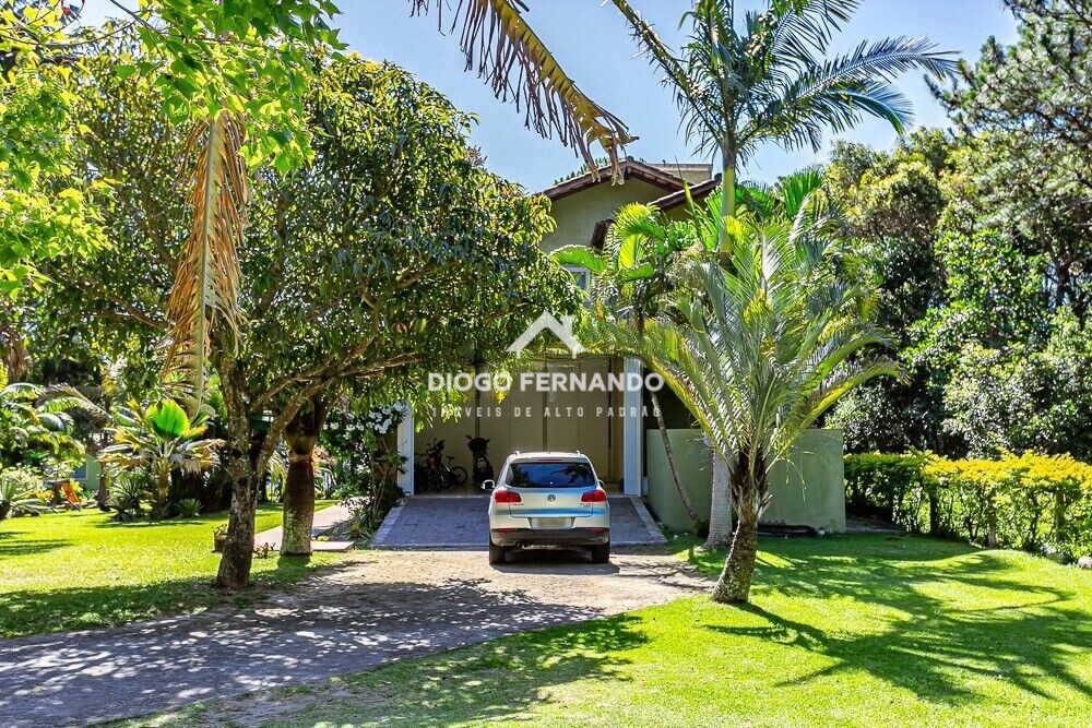 Casa de Condomínio à venda com 4 quartos, 350m² - Foto 3