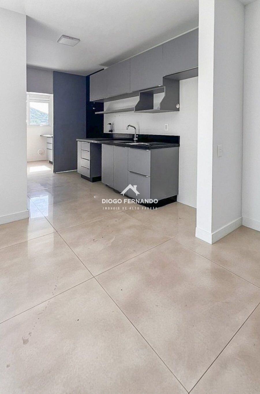 Cobertura, 3 quartos, 252 m² - Foto 4