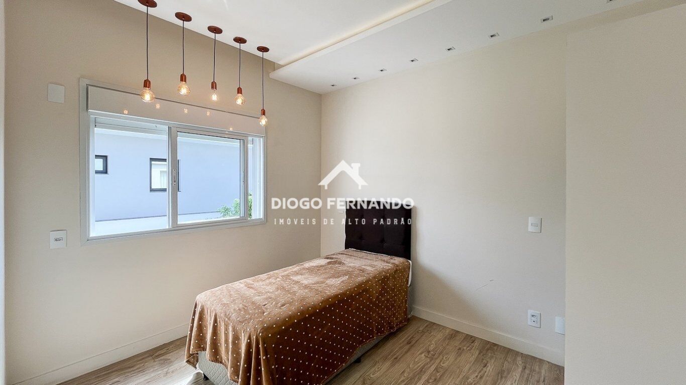 Casa, 4 quartos, 295 m² - Foto 32