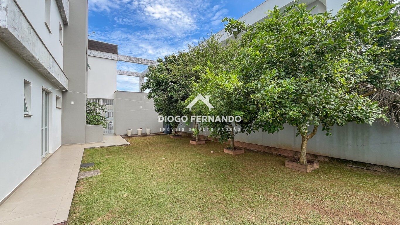 Casa, 4 quartos, 295 m² - Foto 6