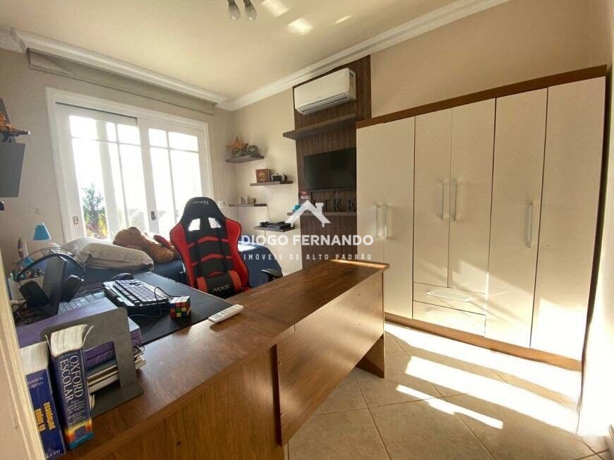 Casa de Condomínio à venda com 4 quartos, 390m² - Foto 17