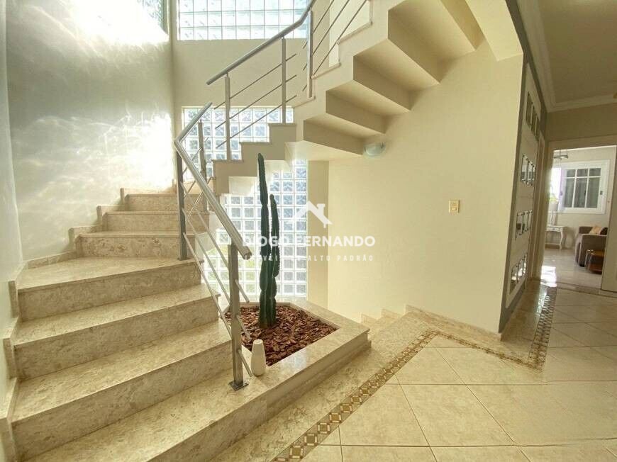 Casa de Condomínio à venda com 4 quartos, 390m² - Foto 6