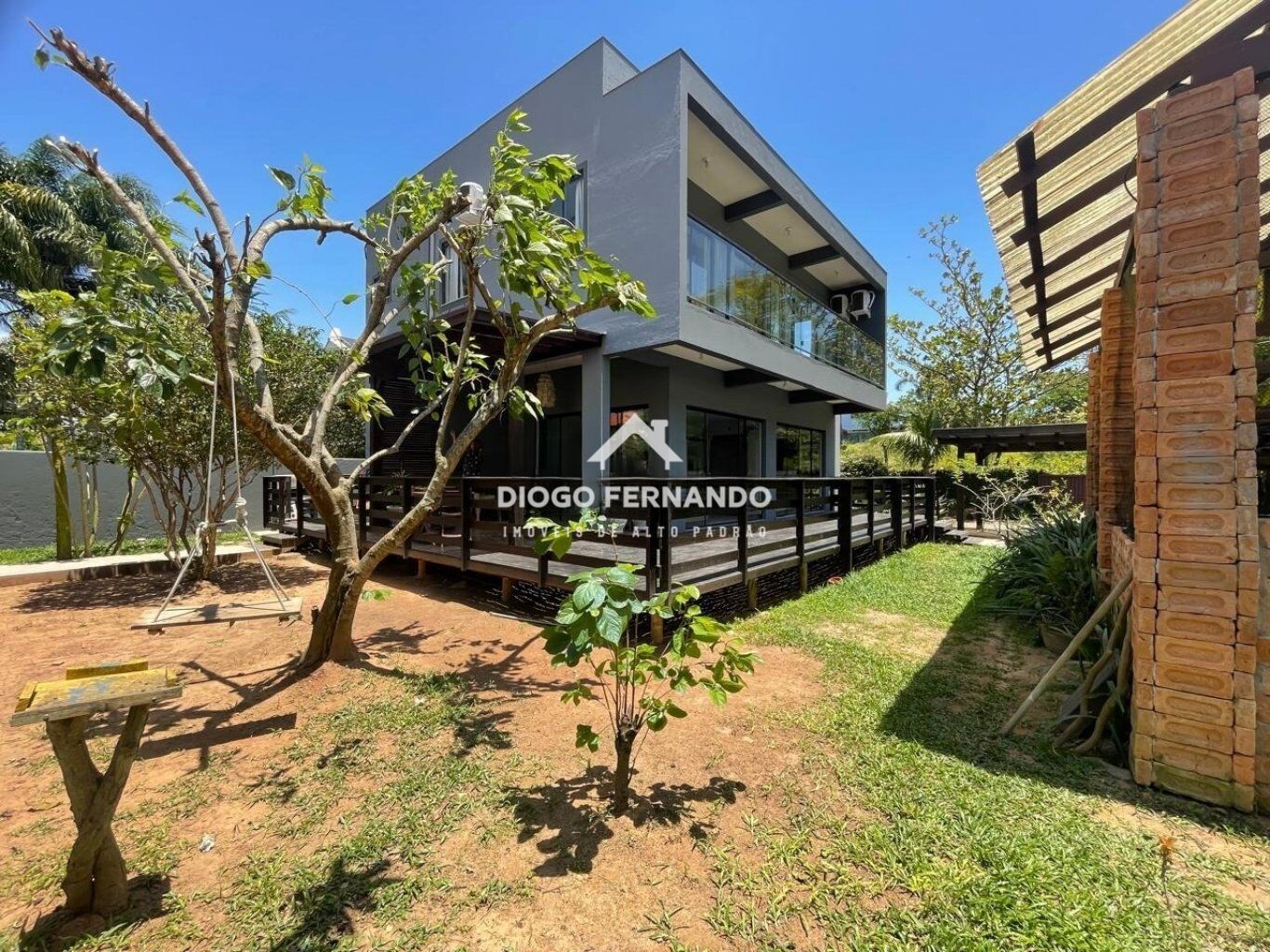 Casa, 5 quartos, 225 m² - Foto 9