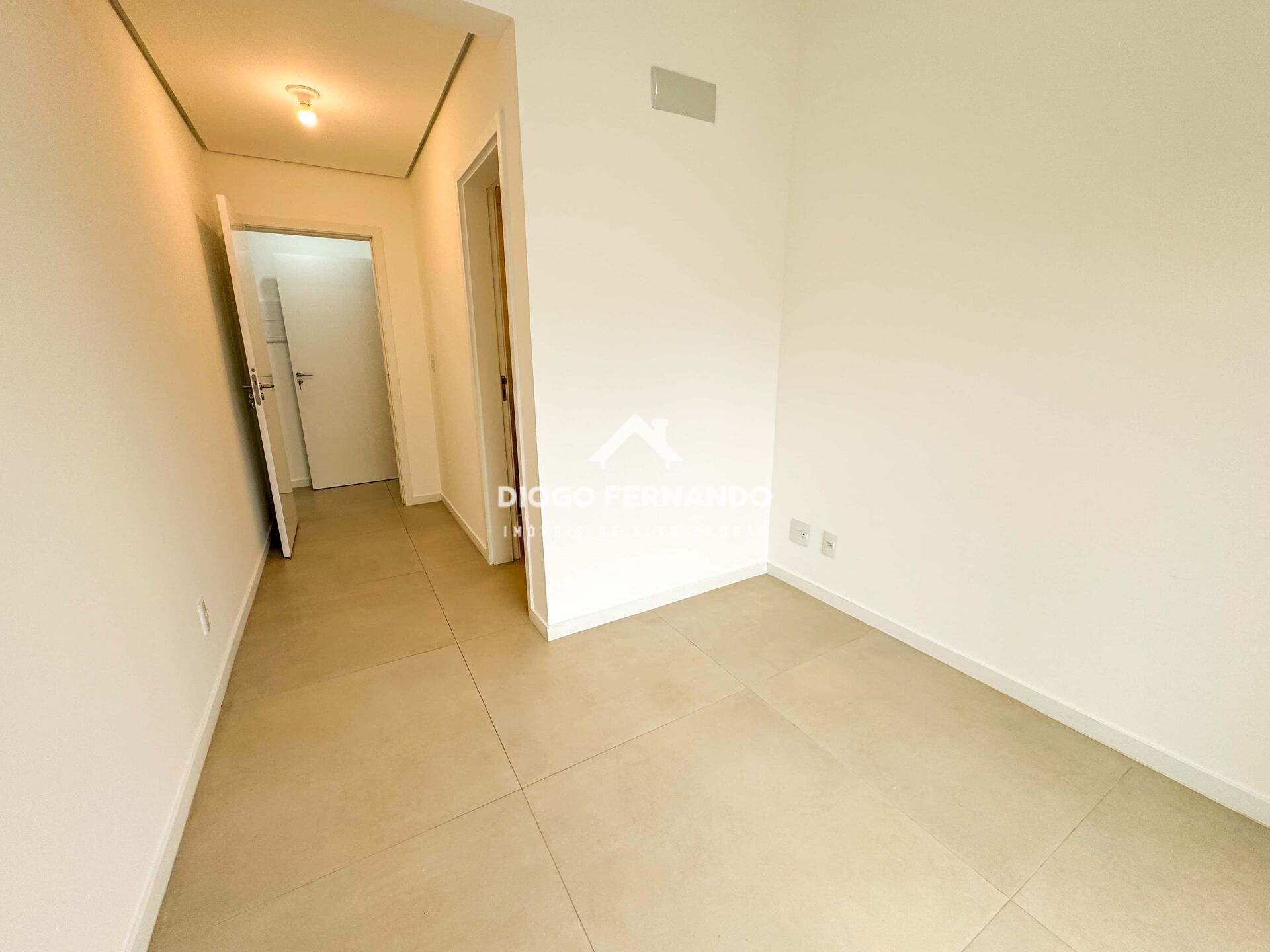 Apartamento à venda com 3 quartos, 105m² - Foto 20