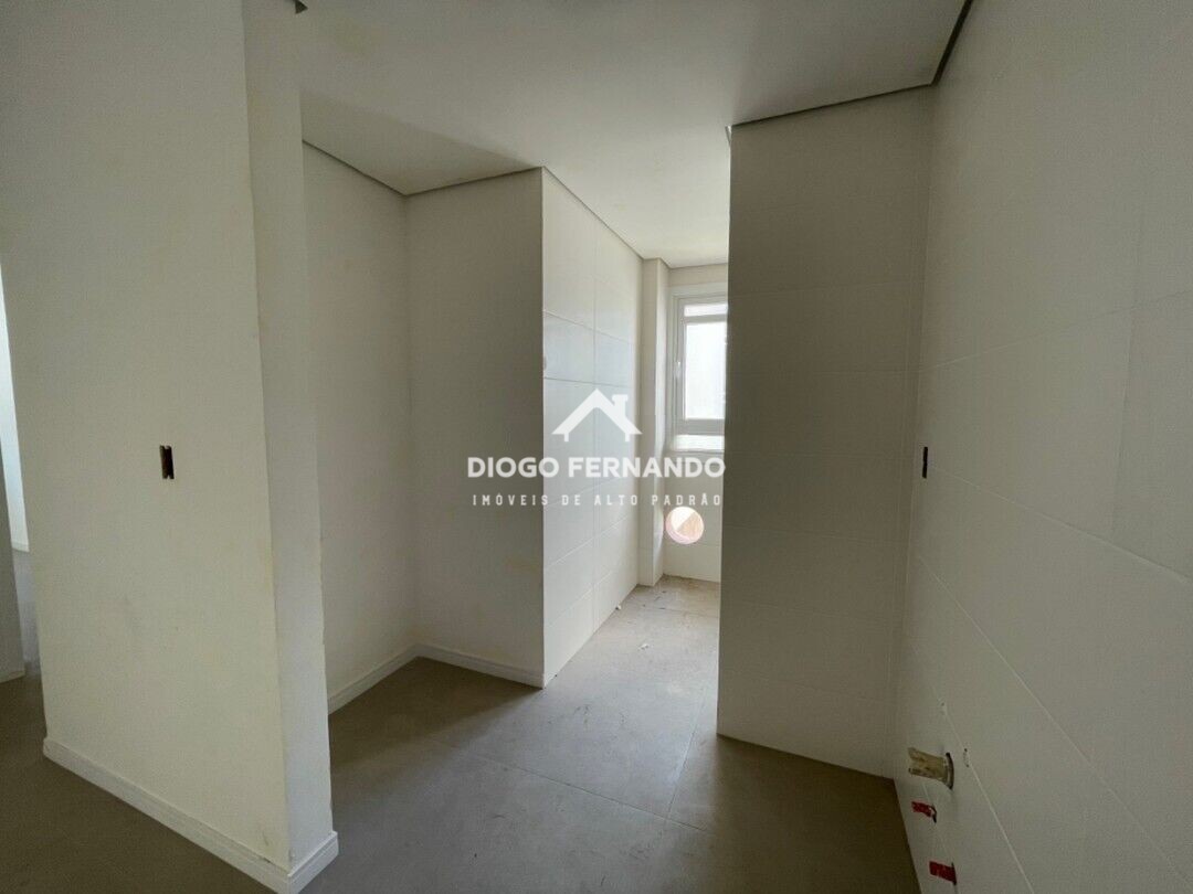 Apartamento à venda com 3 quartos, 94m² - Foto 9