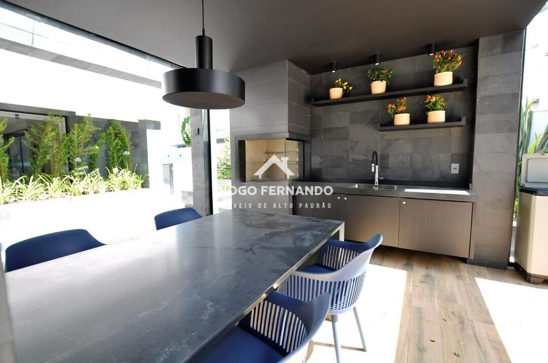 Apartamento à venda com 3 quartos, 144m² - Foto 19