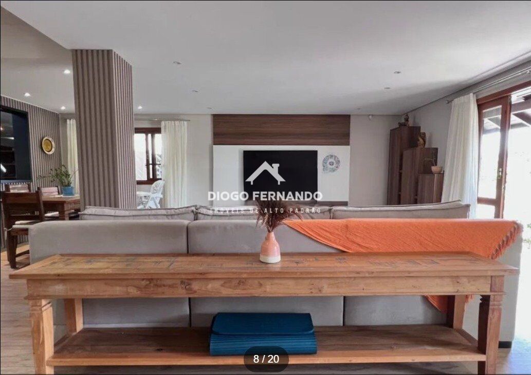 Casa, 5 quartos, 270 m² - Foto 8