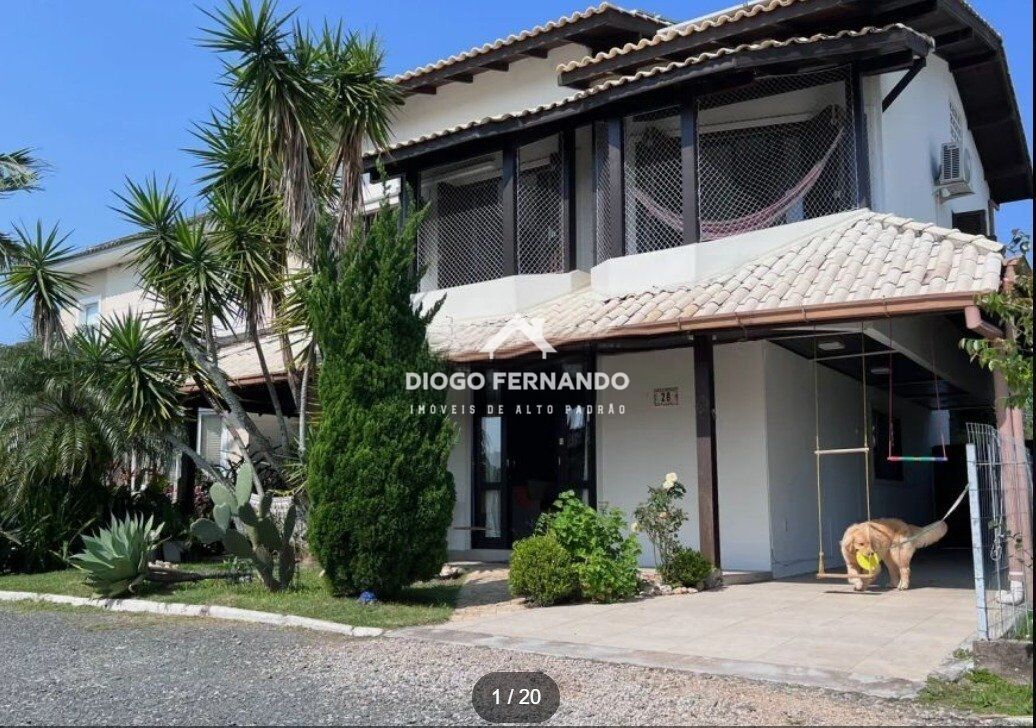 Casa, 5 quartos, 270 m² - Foto 1