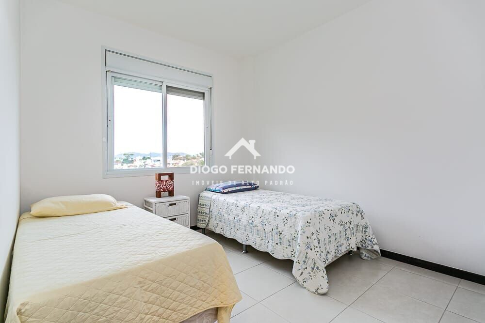 Apartamento à venda com 4 quartos, 187m² - Foto 10