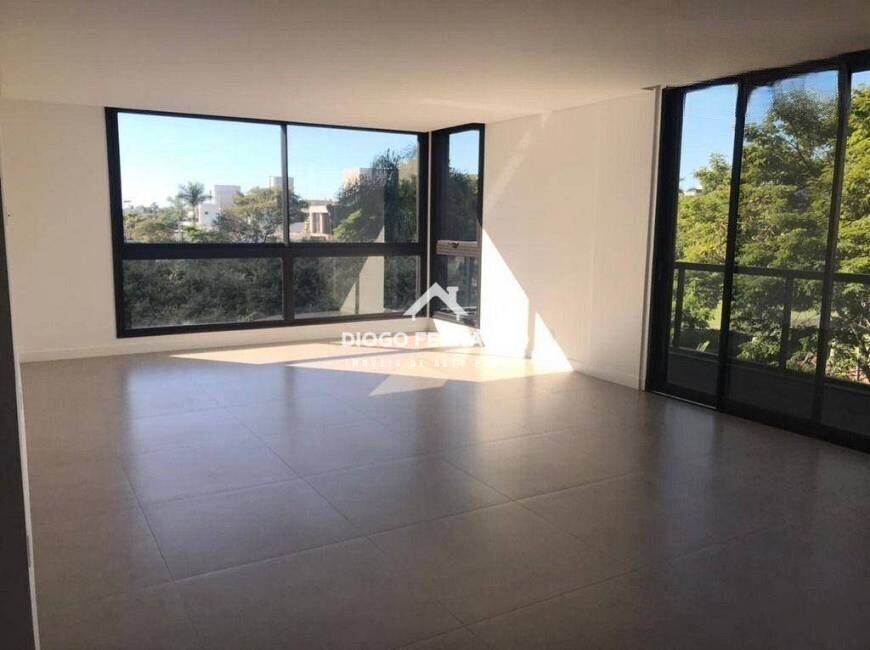 Apartamento à venda com 3 quartos, 223m² - Foto 14