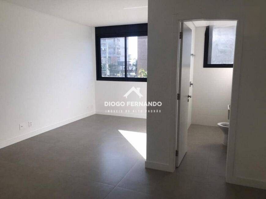 Apartamento à venda com 3 quartos, 223m² - Foto 9