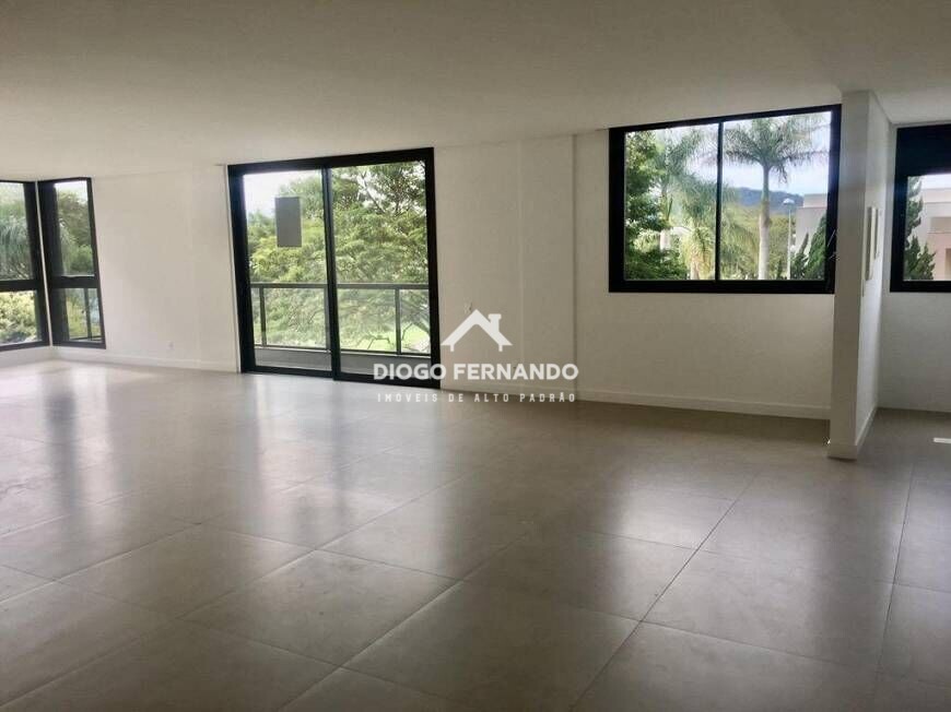 Apartamento à venda com 3 quartos, 223m² - Foto 13