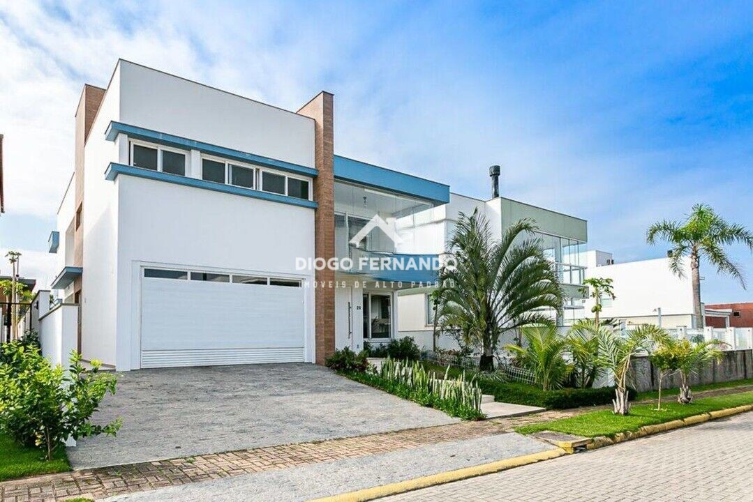 Casa de Condomínio à venda com 5 quartos, 363m² - Foto 2