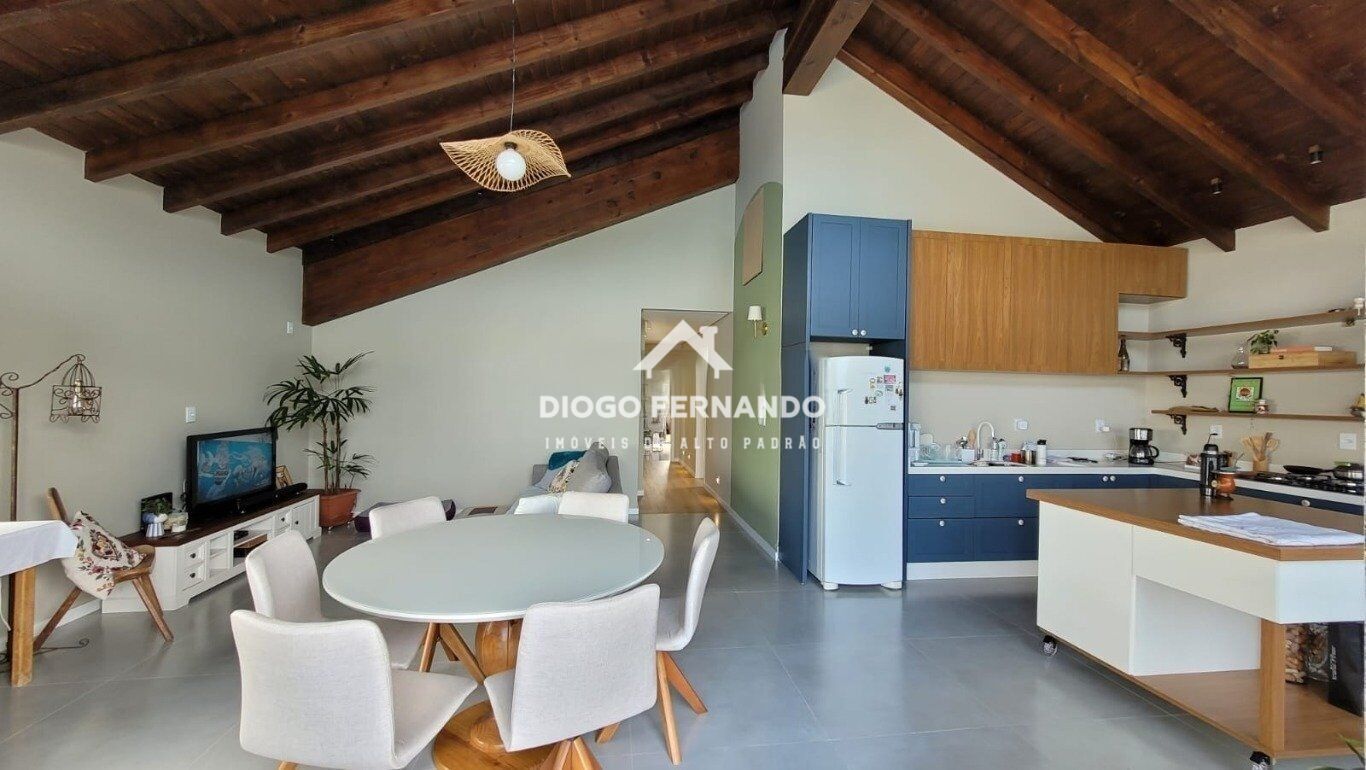 Casa, 3 quartos, 180 m² - Foto 4