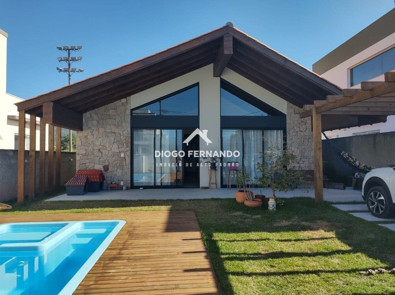 Casa, 3 quartos, 180 m² - Foto 2