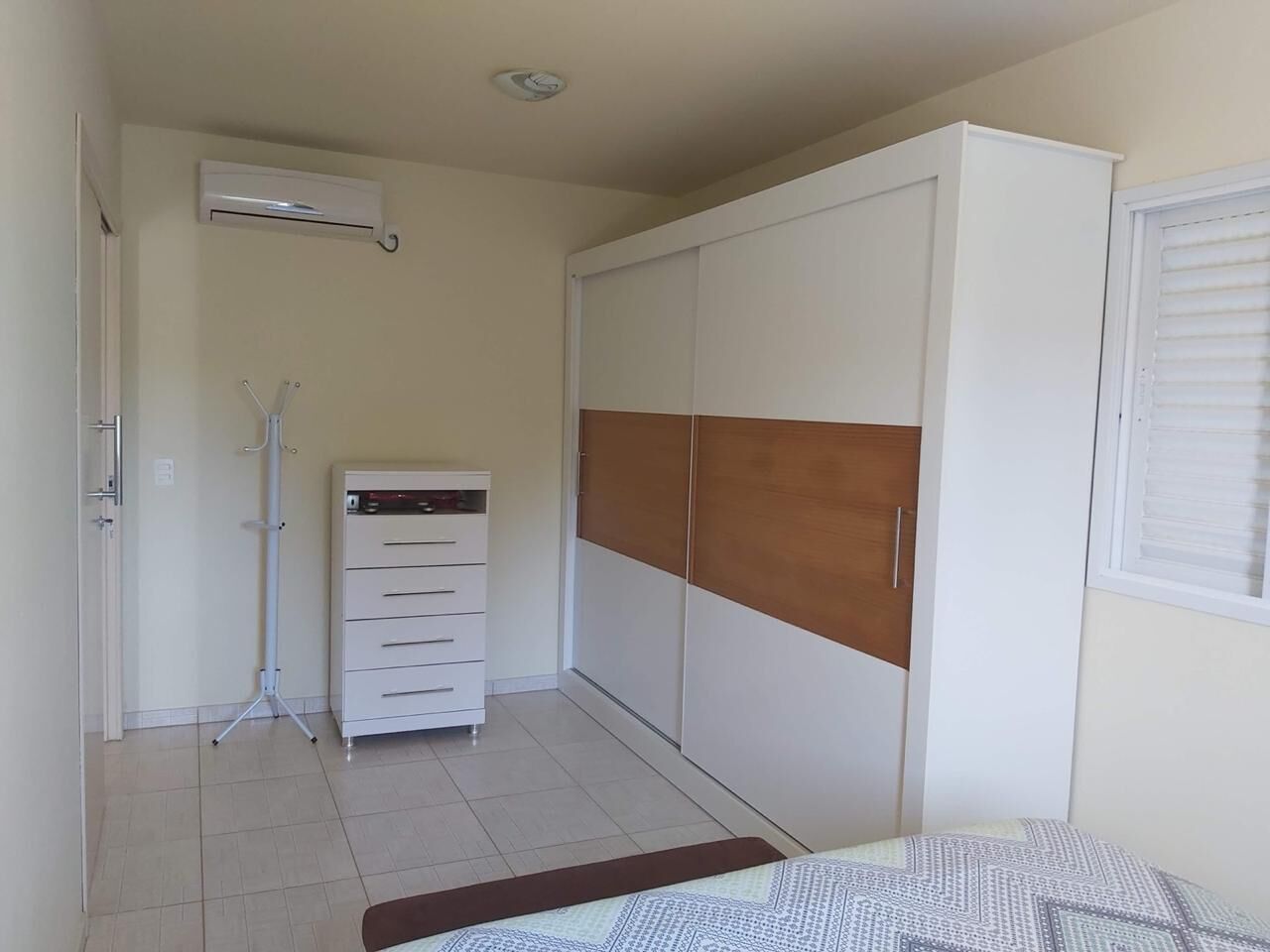 Apartamento para alugar com 1 quarto, 100m² - Foto 5