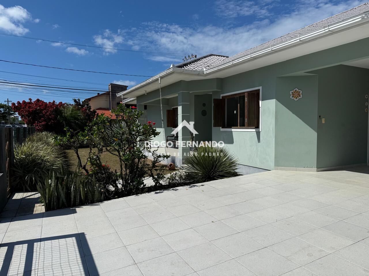 Casa, 3 quartos, 130 m² - Foto 1