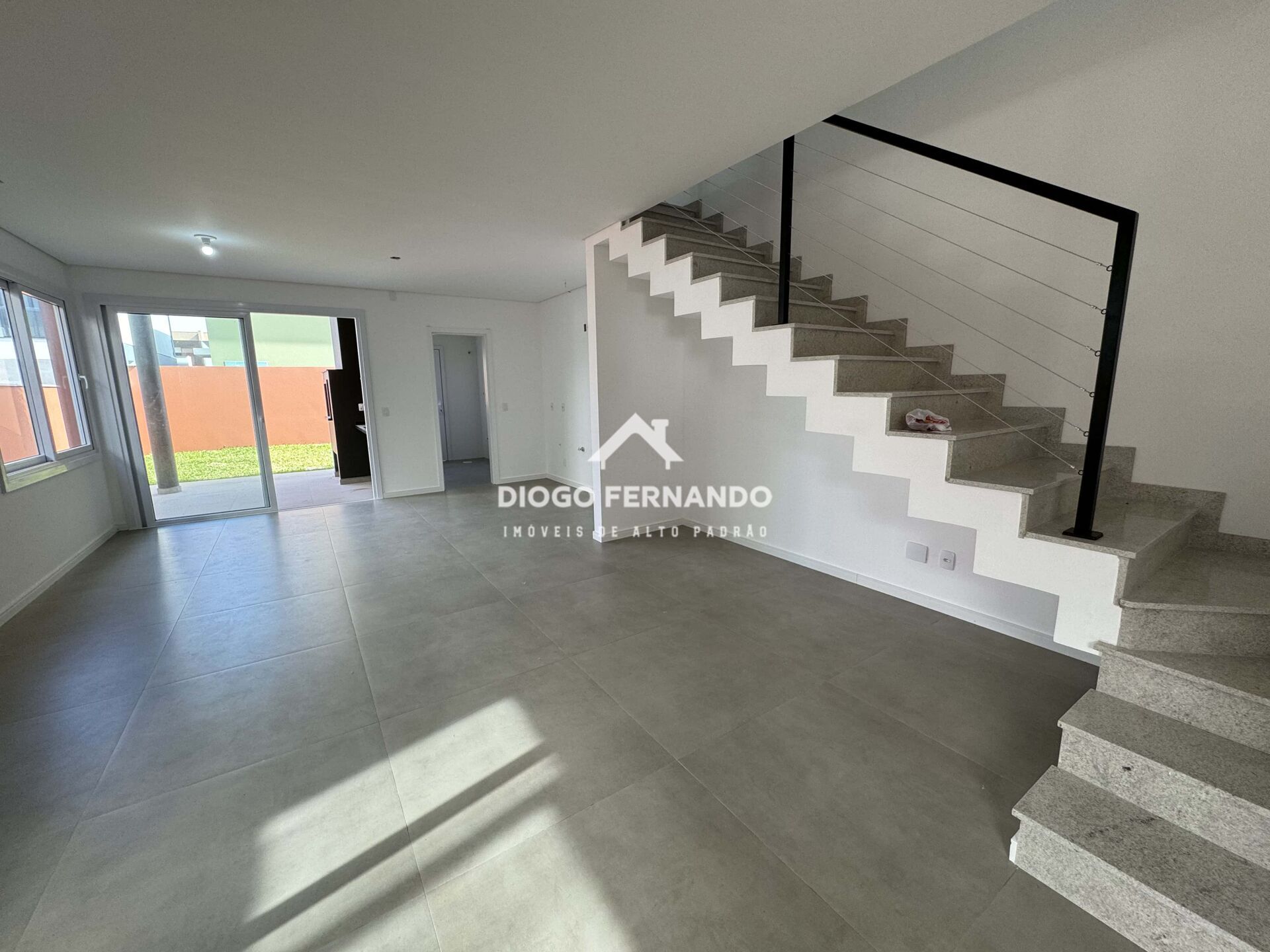 Casa à venda com 3 quartos, 159m² - Foto 6