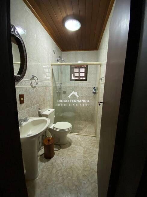 Casa de Condomínio à venda com 3 quartos, 200m² - Foto 15