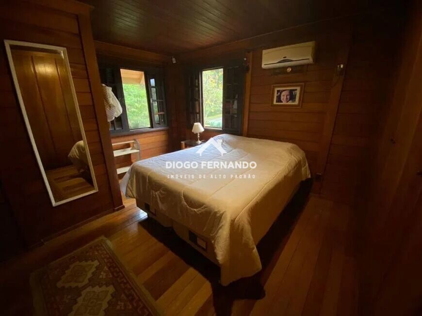 Casa de Condomínio à venda com 3 quartos, 200m² - Foto 12