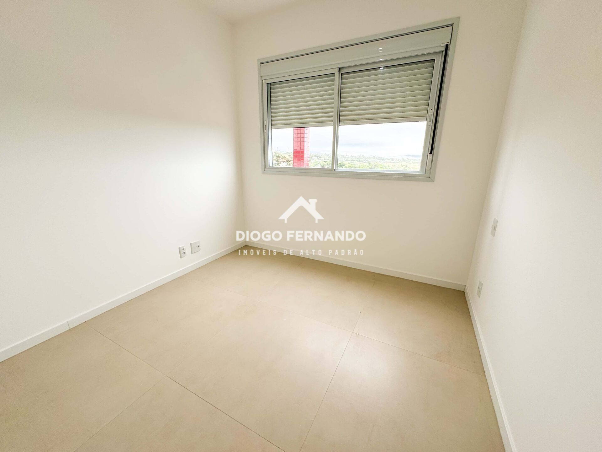 Apartamento para alugar com 2 quartos, 77m² - Foto 17