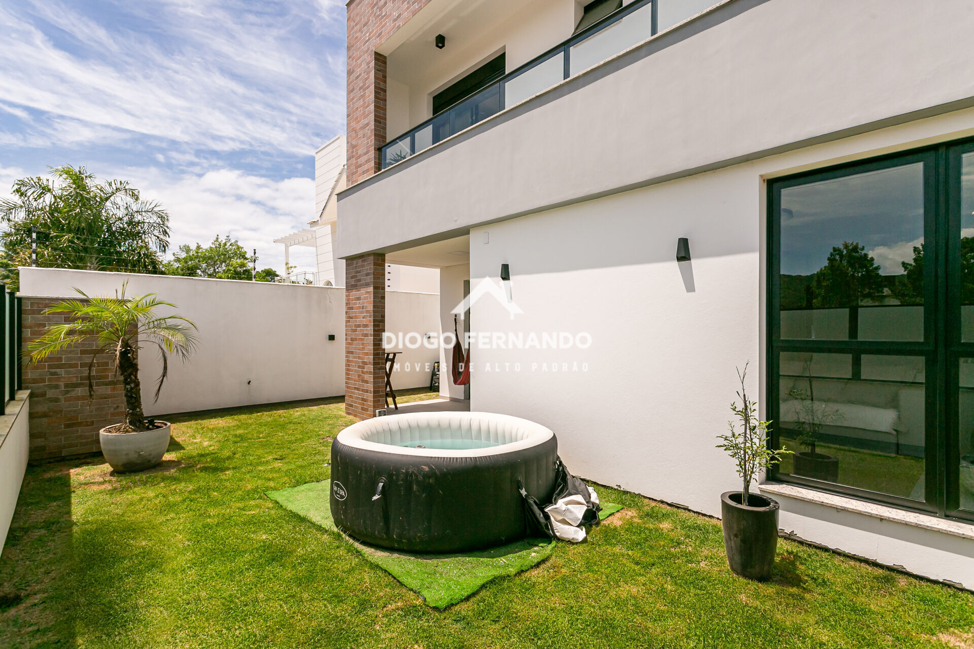 Casa à venda com 3 quartos, 159m² - Foto 8