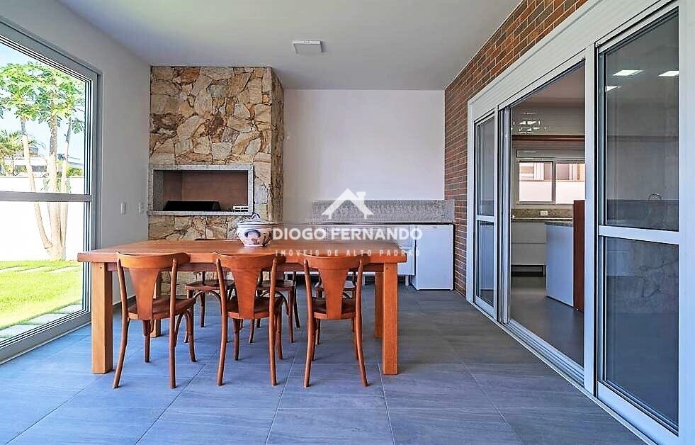 Casa de Condomínio à venda com 3 quartos, 250m² - Foto 9