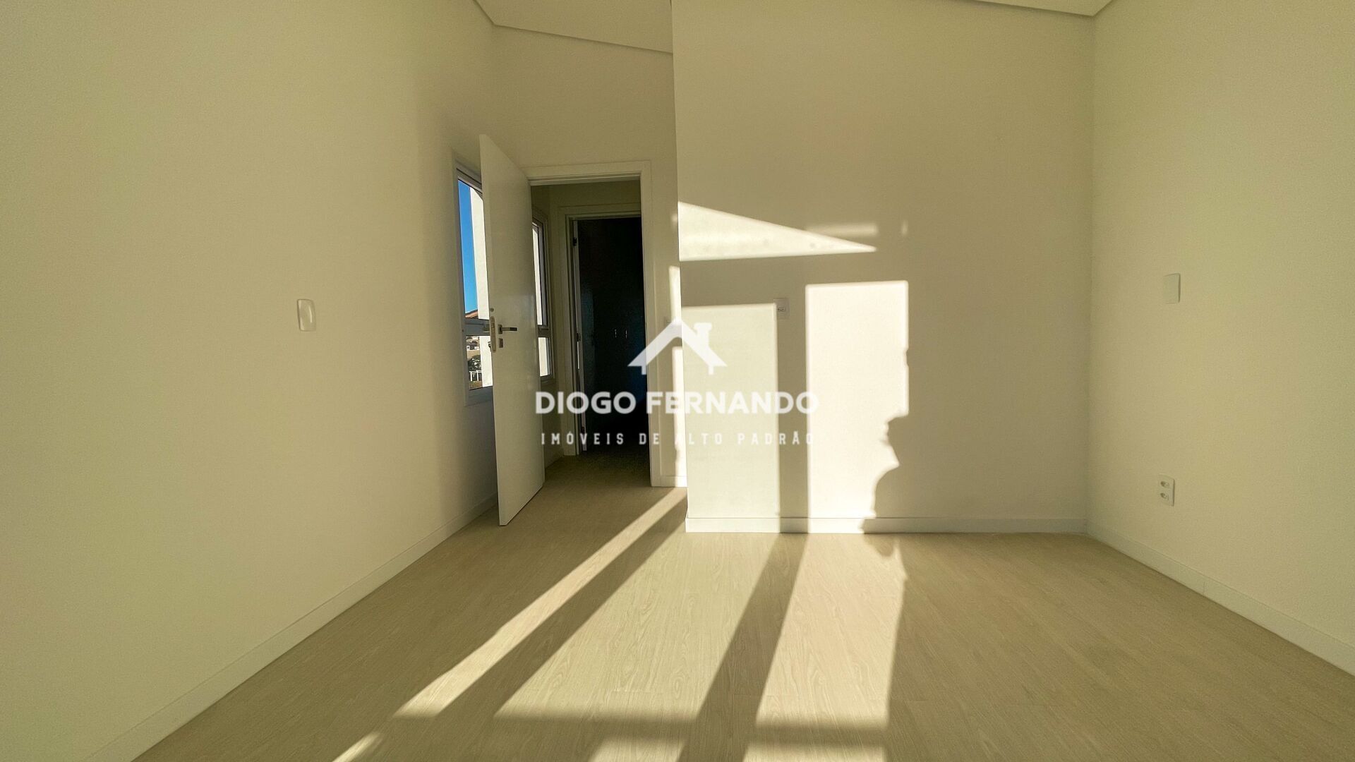 Casa à venda com 3 quartos, 130m² - Foto 10